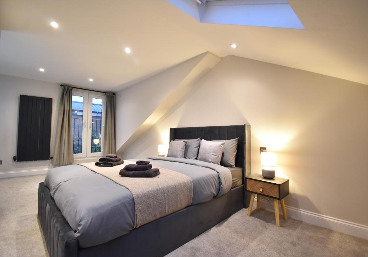 Stunning 3 Bed Apartment London Eksteriør bilde