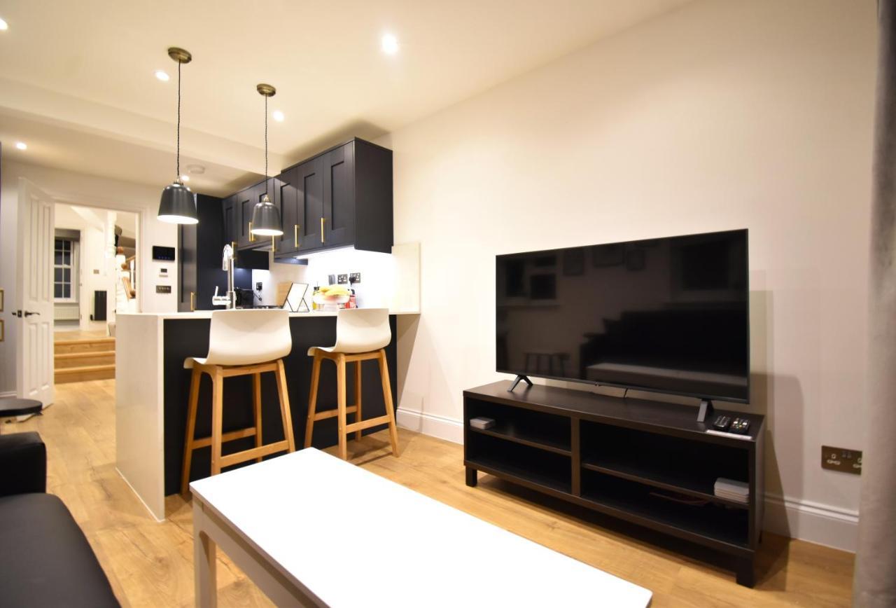 Stunning 3 Bed Apartment London Eksteriør bilde